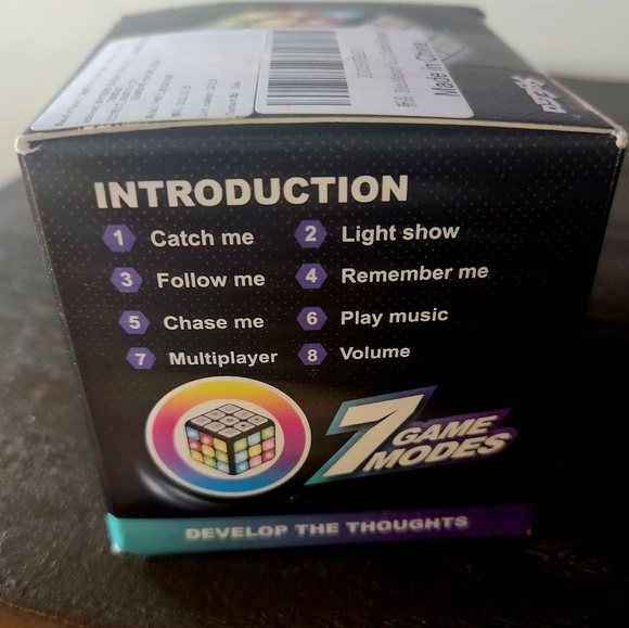 Magic Cube Game - Picture 2 of 3